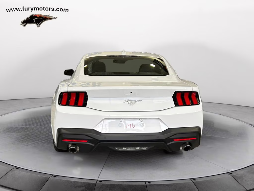 2025 Oxford White Ford Mustang EcoBoost RWD Coupe