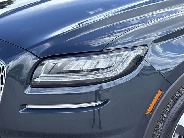 2022 Blue Metallic Lincoln Nautilus Reserve AWD SUV