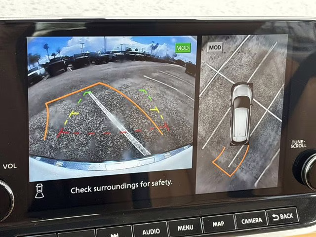 2022 Pearl White Tricoat Nissan Rogue Platinum AWD SUV