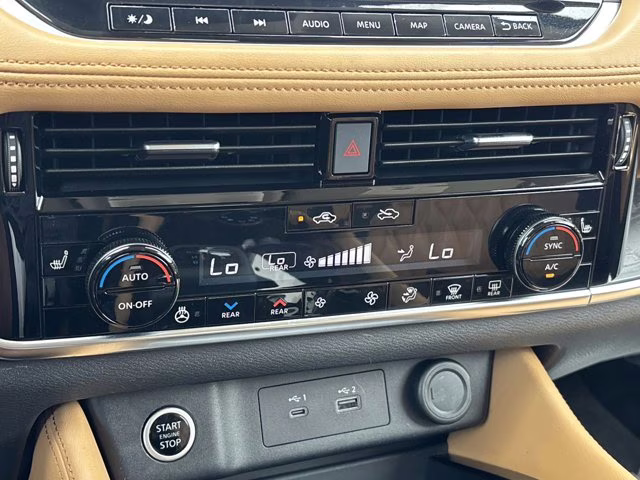 2022 Pearl White Tricoat Nissan Rogue Platinum AWD SUV