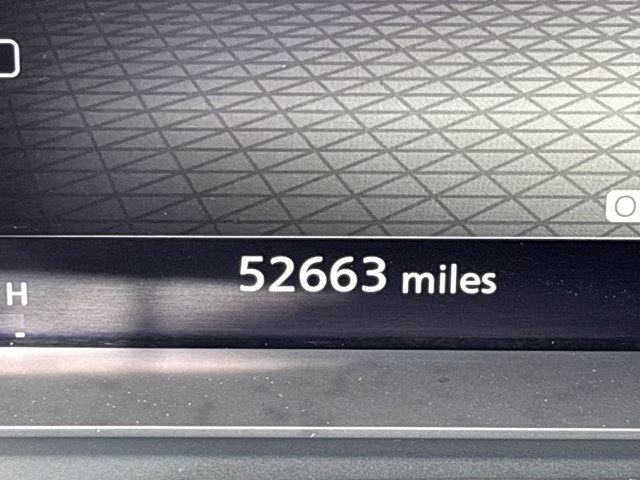 2022 Pearl White Tricoat Nissan Rogue Platinum AWD SUV