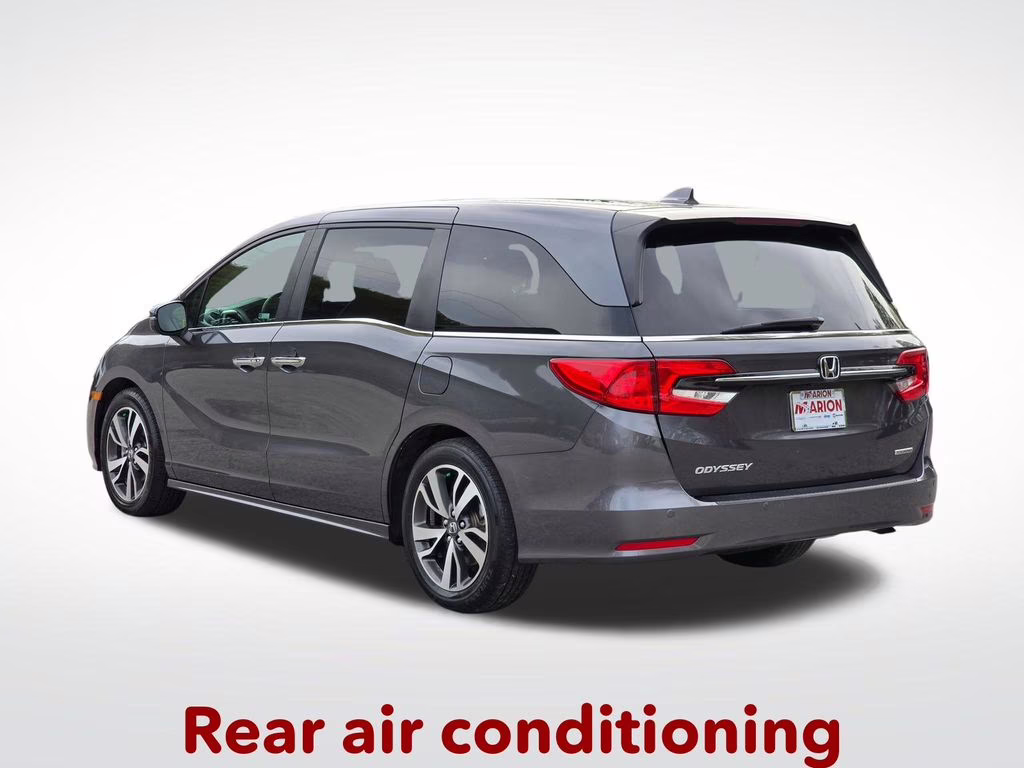 2023 Modern Steel Metallic Honda Odyssey Touring FWD Van