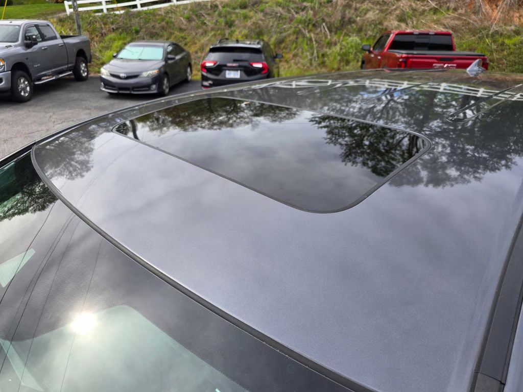 2023 Modern Steel Metallic Honda Odyssey Touring FWD Van