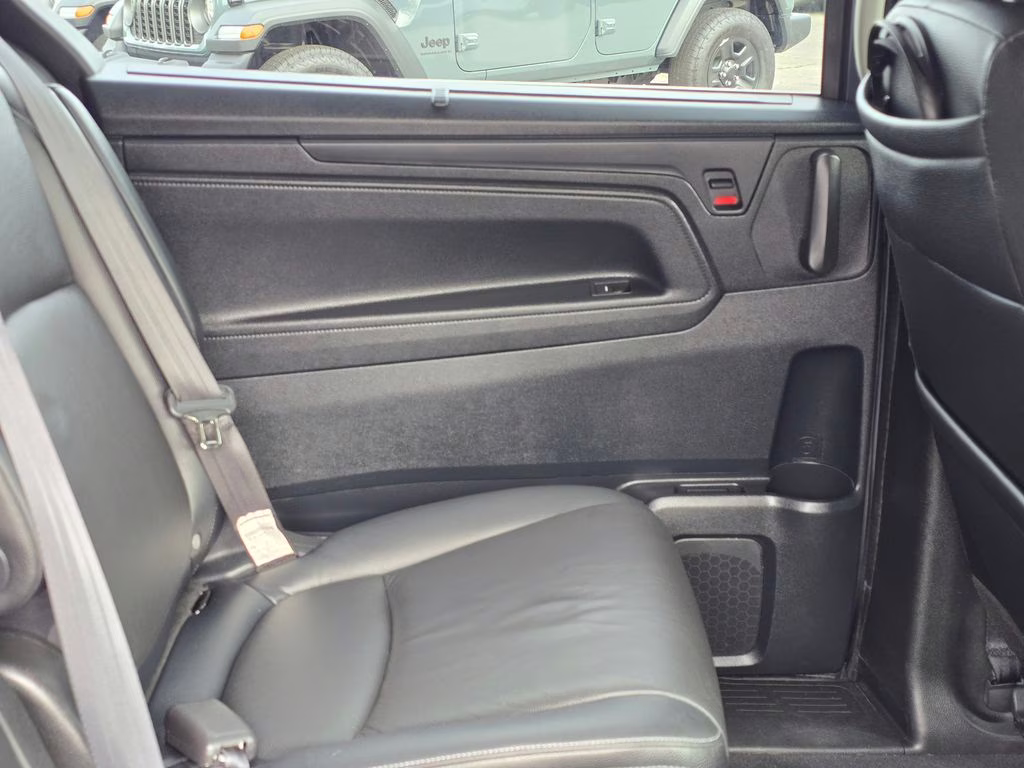 2023 Modern Steel Metallic Honda Odyssey Touring FWD Van