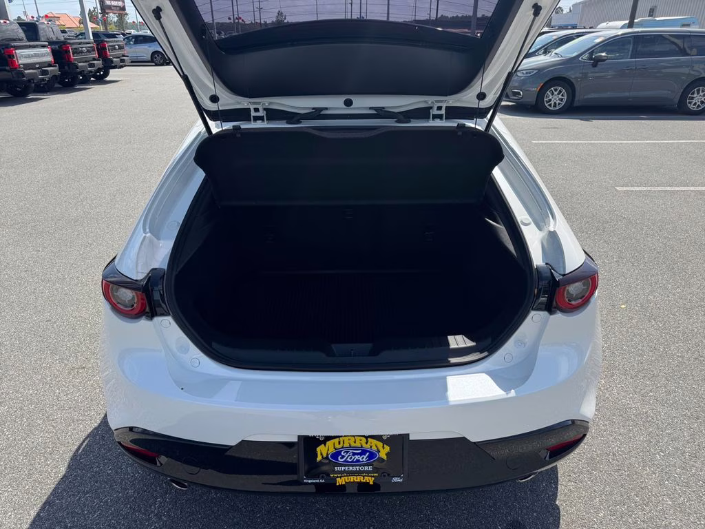 2024 Snowflake White Pearl Mica Mazda Mazda3 2.5 S Premium Package FWD Hatchback