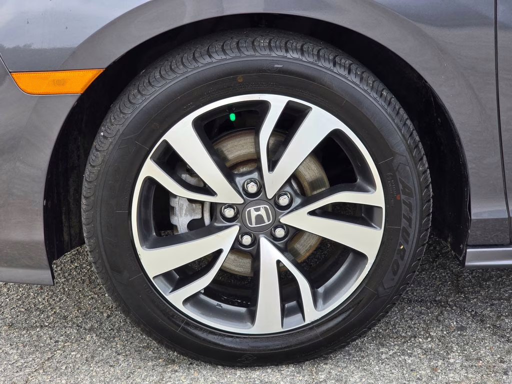 2023 Modern Steel Metallic Honda Odyssey Touring FWD Van