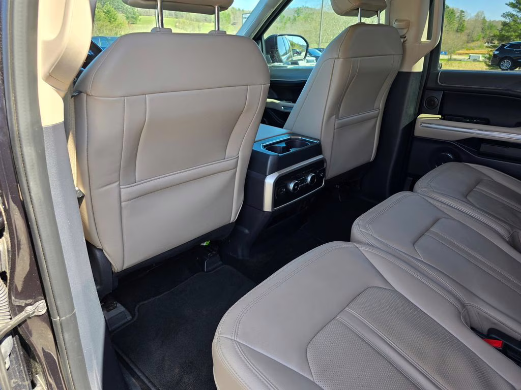 2022 Black Metallic Ford Expedition Max Limited 4X4 SUV