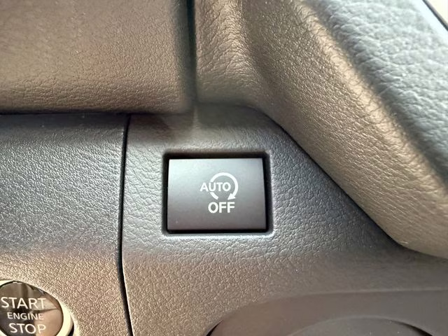 2025 Glacier White Nissan Frontier SV RWD Truck