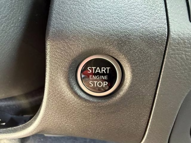 2025 Glacier White Nissan Frontier SV RWD Truck