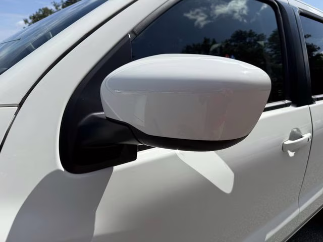 2025 Glacier White Nissan Frontier SV RWD Truck