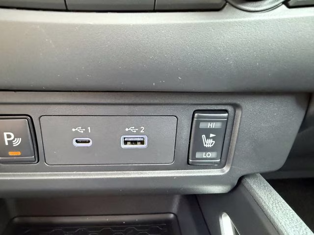 2025 Glacier White Nissan Frontier SV RWD Truck