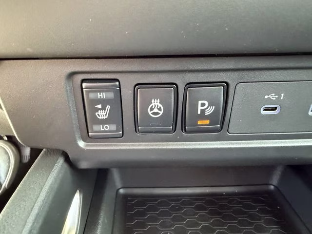 2025 Glacier White Nissan Frontier SV RWD Truck