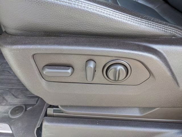 2022 White Frost Tricoat GMC Sierra 1500 Limited Denali 4X4 Truck