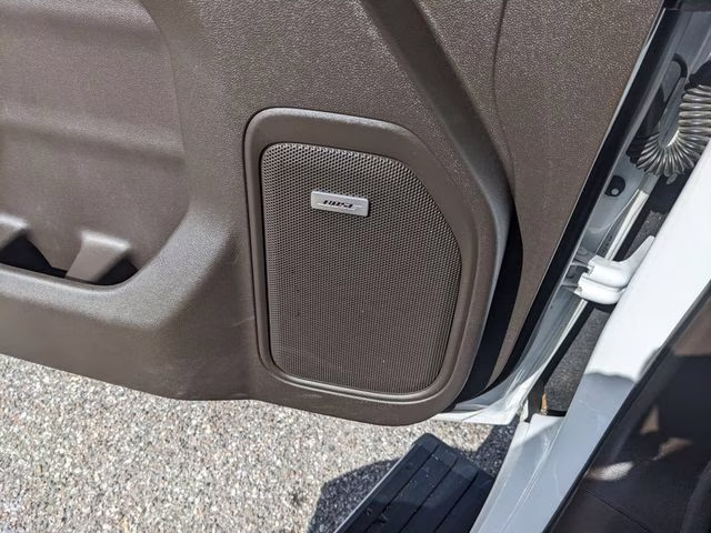 2022 White Frost Tricoat GMC Sierra 1500 Limited Denali 4X4 Truck