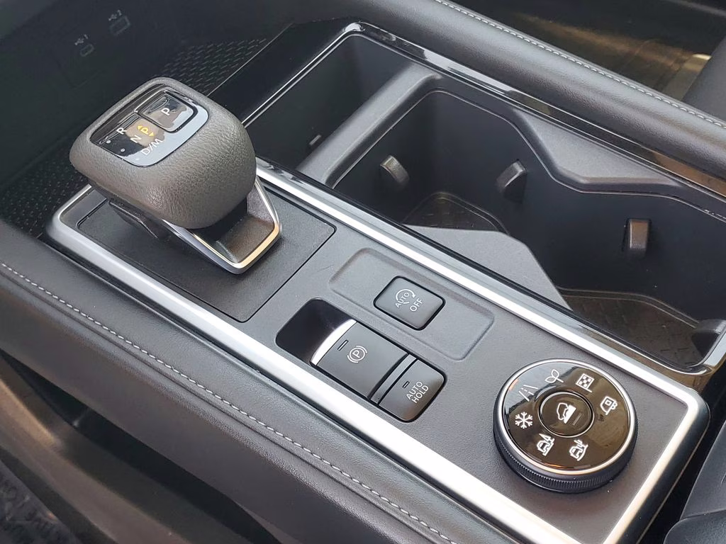 2024 Super Black Nissan Pathfinder SV 4X4 SUV