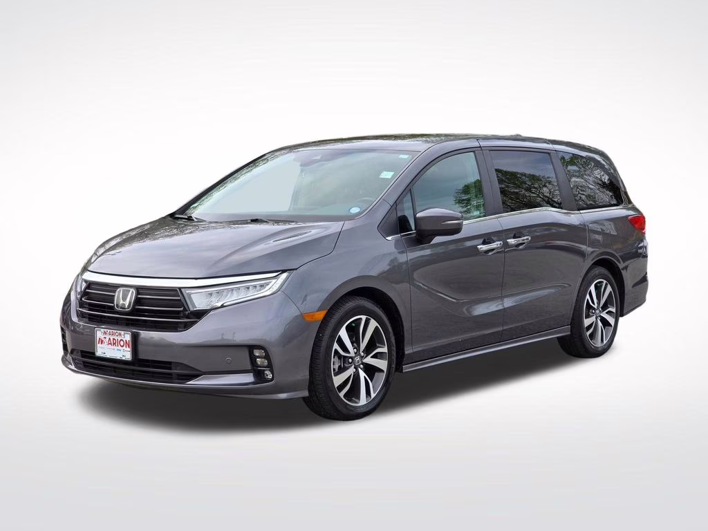 2023 Modern Steel Metallic Honda Odyssey Touring FWD Van