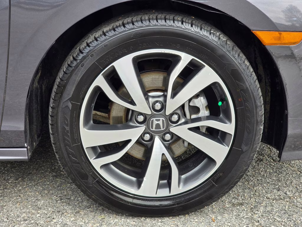 2023 Modern Steel Metallic Honda Odyssey Touring FWD Van