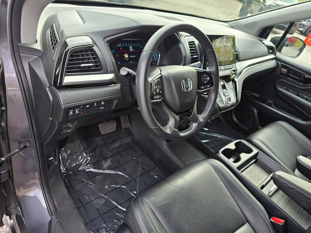 2023 Modern Steel Metallic Honda Odyssey Touring FWD Van