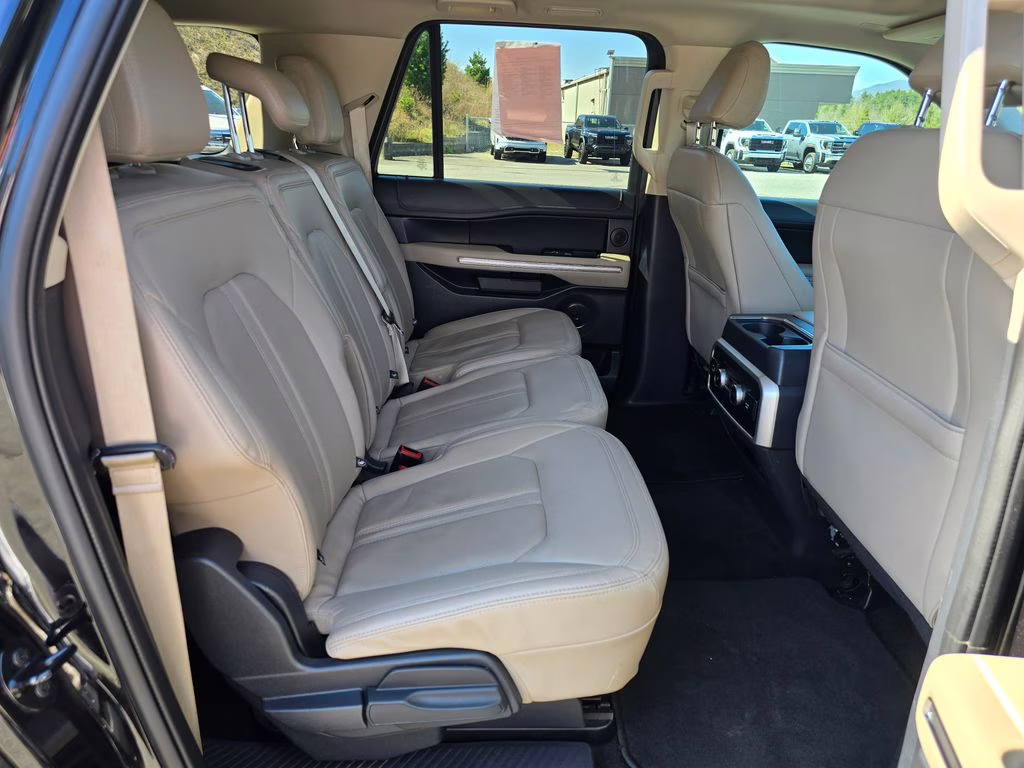 2022 Black Metallic Ford Expedition Max Limited 4X4 SUV