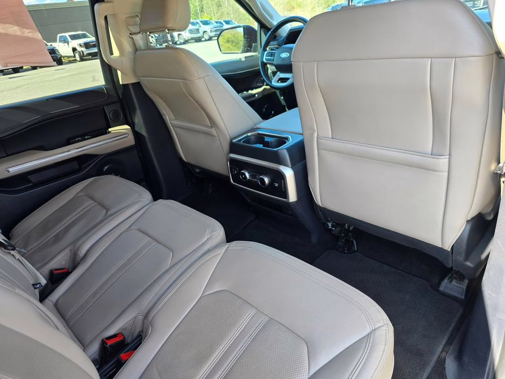 2022 Black Metallic Ford Expedition Max Limited 4X4 SUV