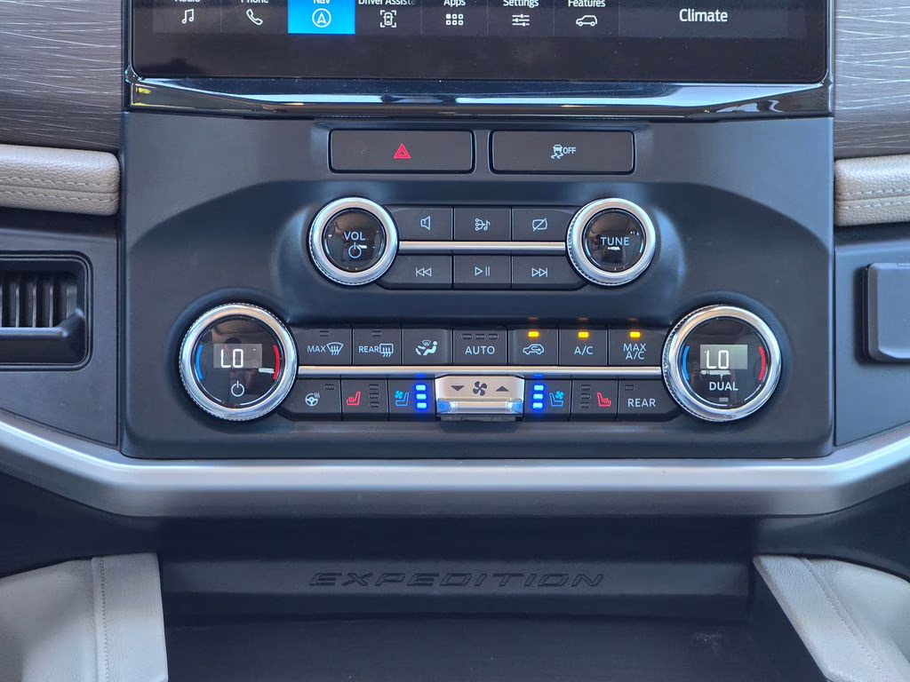 2022 Black Metallic Ford Expedition Max Limited 4X4 SUV