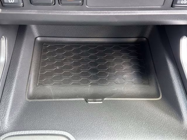 2025 Glacier White Nissan Frontier SV RWD Truck