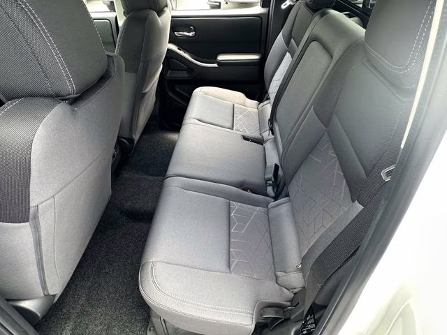 2025 Glacier White Nissan Frontier SV RWD Truck