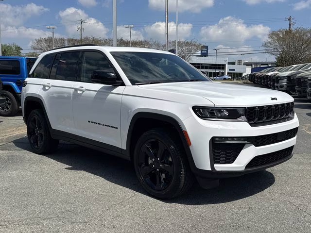2026 Bright White Clearcoat Jeep Grand Cherokee Limited 4X4 SUV