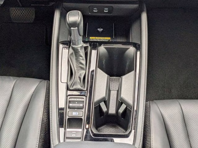 2023 Lunar Silver Metallic Honda Accord Hybrid Touring FWD Sedan