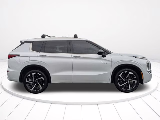 2024 White Diamond Mitsubishi Outlander PHEV SEL AWD SUV
