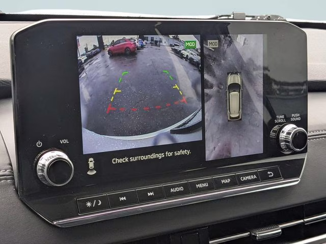 2024 White Diamond Mitsubishi Outlander PHEV SEL AWD SUV