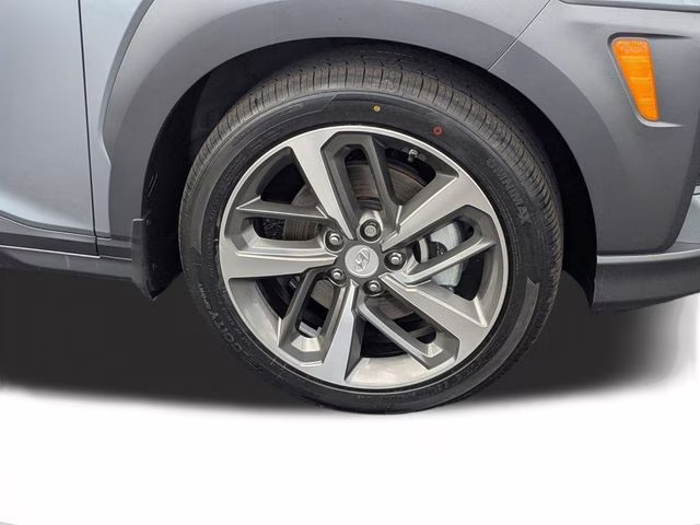 2020 Sonic Silver Hyundai Kona Ultimate FWD SUV