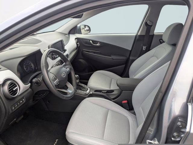 2020 Sonic Silver Hyundai Kona Ultimate FWD SUV