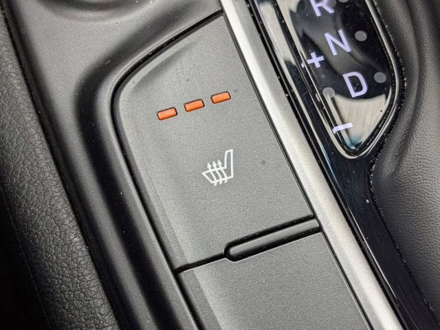 2020 Sonic Silver Hyundai Kona Ultimate FWD SUV