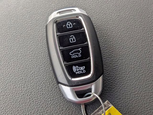 2020 Sonic Silver Hyundai Kona Ultimate FWD SUV