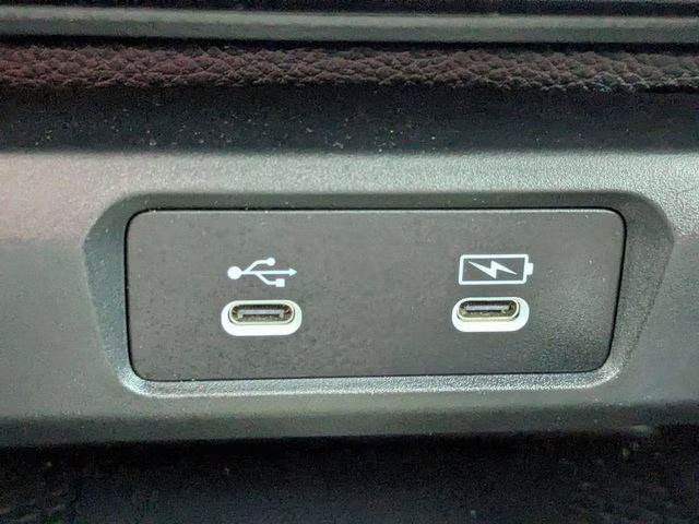 2023 Lunar Silver Metallic Honda Accord Hybrid Touring FWD Sedan