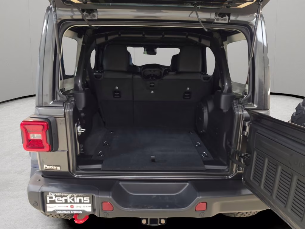 2026 Granite Crystal Metallic Clearcoat Jeep Wrangler Rubicon X 4X4 SUV