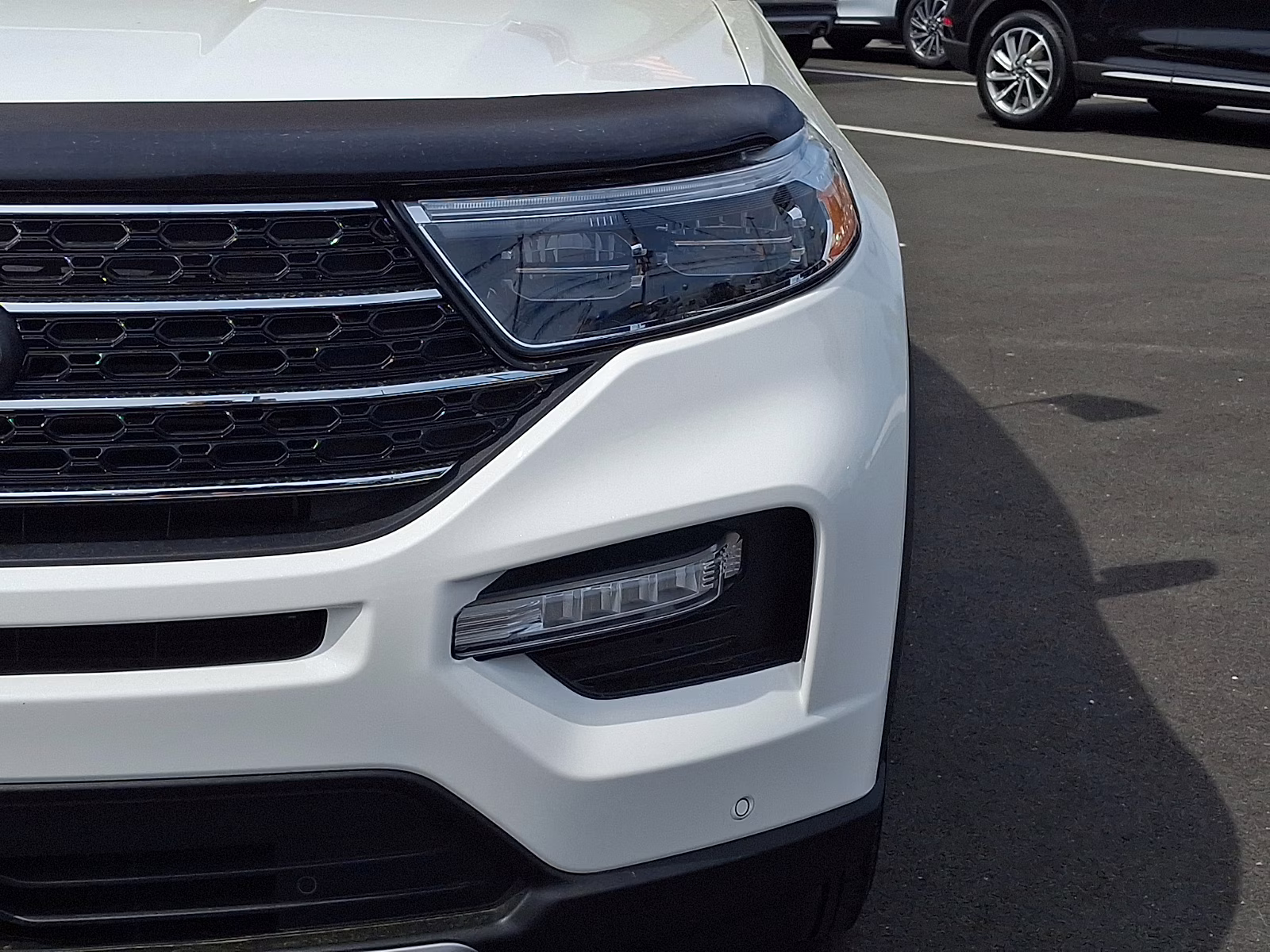 2024 Star White Metallic Tri-Coat - AZ Ford Explorer XLT 4X4