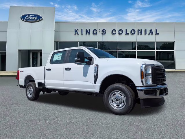2026 Oxford White Ford Super Duty F-250 SRW Crew Cab 4x4 XL Chrome Pkg 4X4 Truck