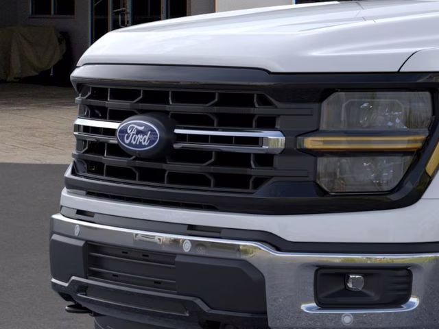 2026 Oxford White Ford F-150 XLT 4X4 Truck