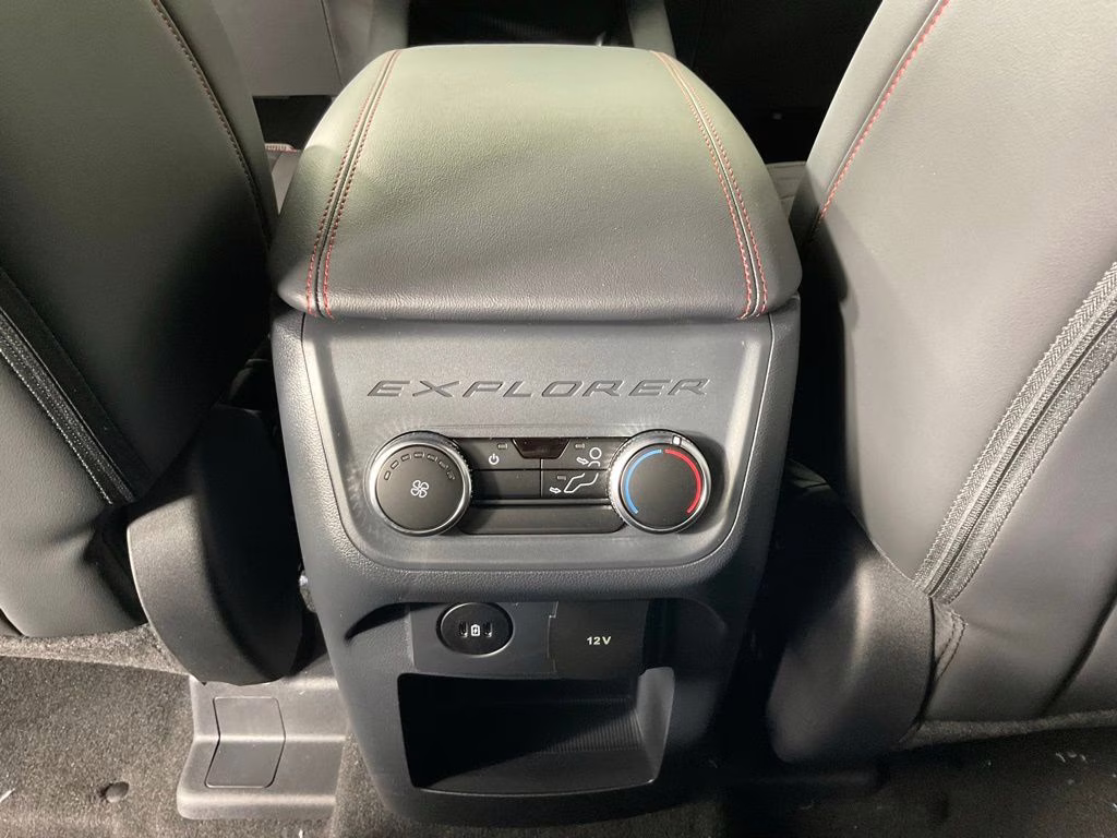 2026 White Ford Explorer ST-Line RWD SUV