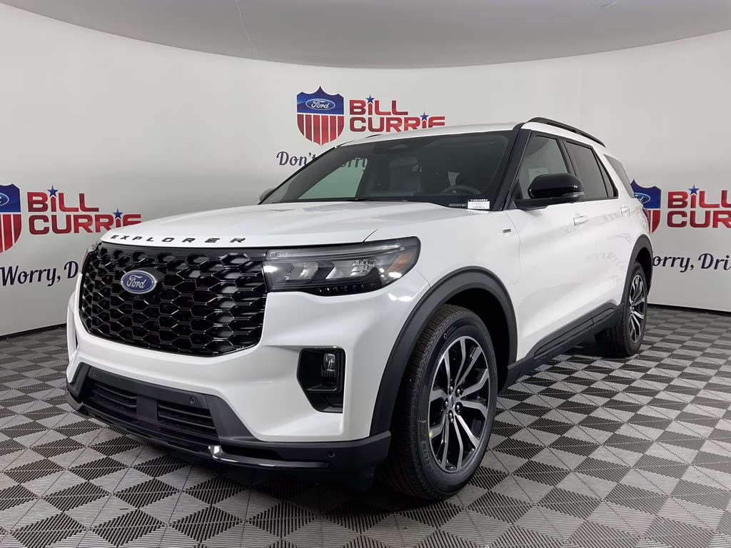2026 White Ford Explorer ST-Line RWD SUV