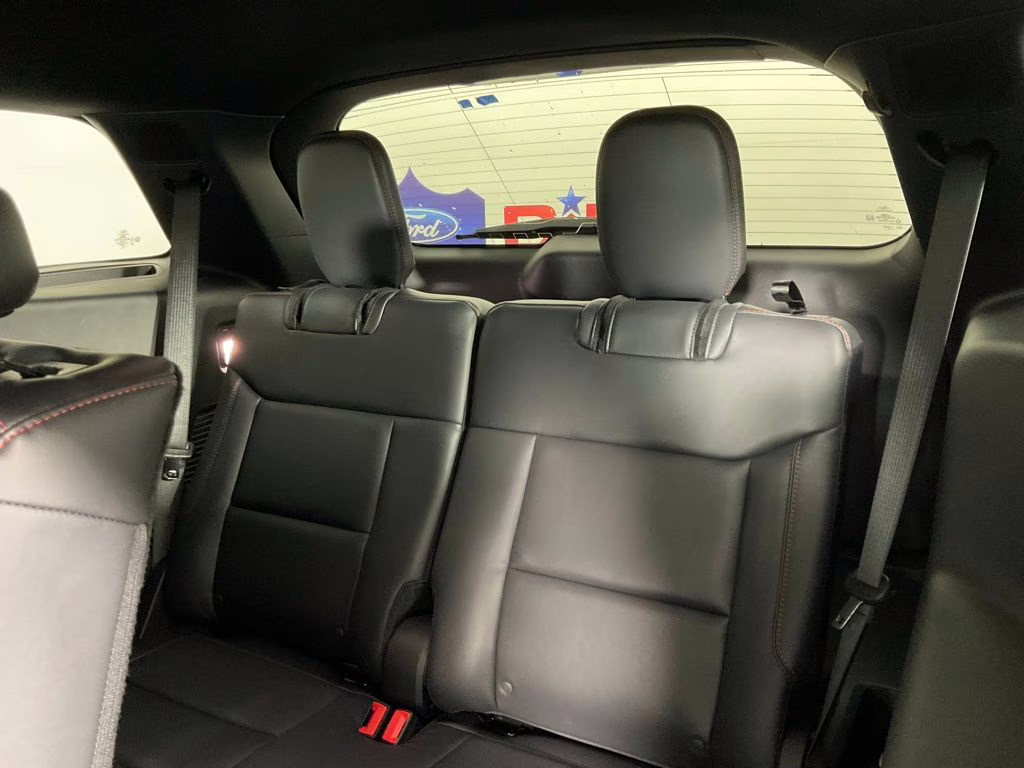 2026 Black Ford Explorer ST-Line RWD SUV