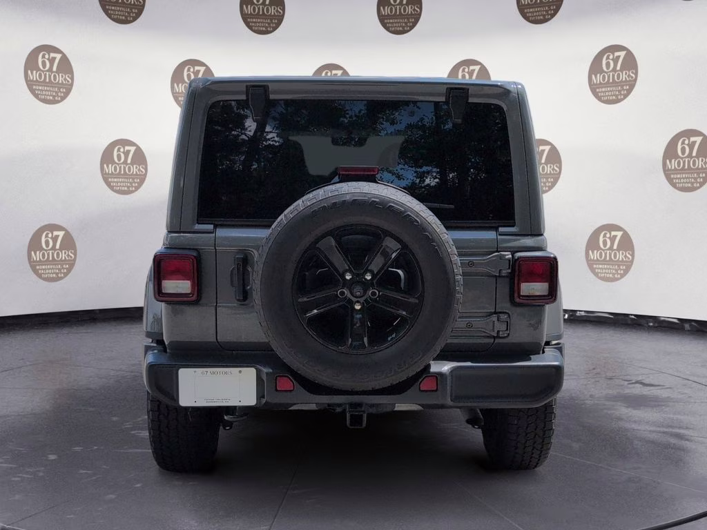 2022 Sting-Gray Clearcoat Jeep Wrangler Unlimited Sahara Altitude 4X4 SUV