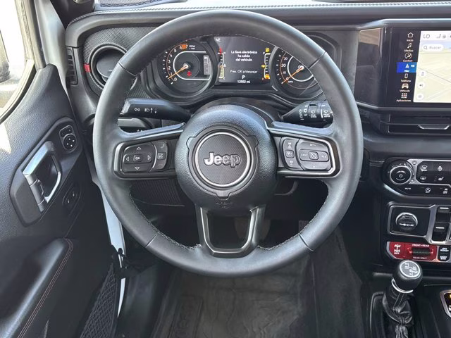 2025 Bright White Clearcoat Jeep Wrangler Rubicon X 4X4 Convertible