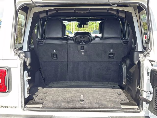 2025 Bright White Clearcoat Jeep Wrangler Rubicon X 4X4 Convertible