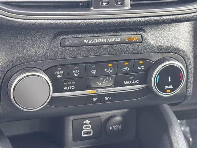 2025 Silver Metallic Ford Escape Active AWD SUV