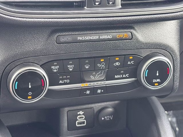 2025 Silver Metallic Ford Escape Active AWD SUV