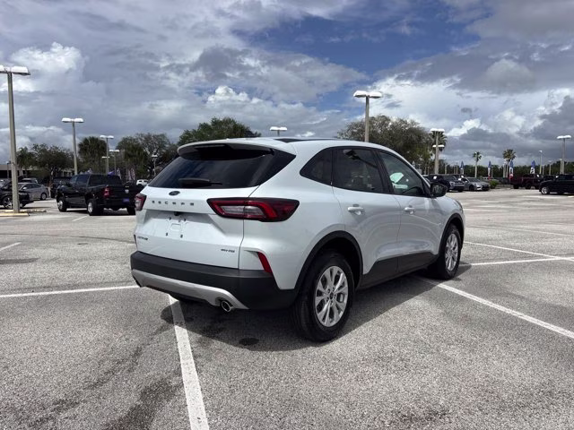2025 Silver Metallic Ford Escape Active AWD SUV