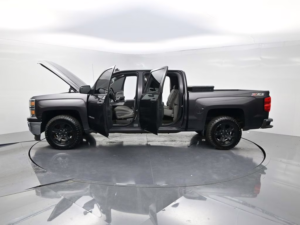 2014 Tungsten Metallic Chevrolet Silverado 1500 LT 4X4 Truck
